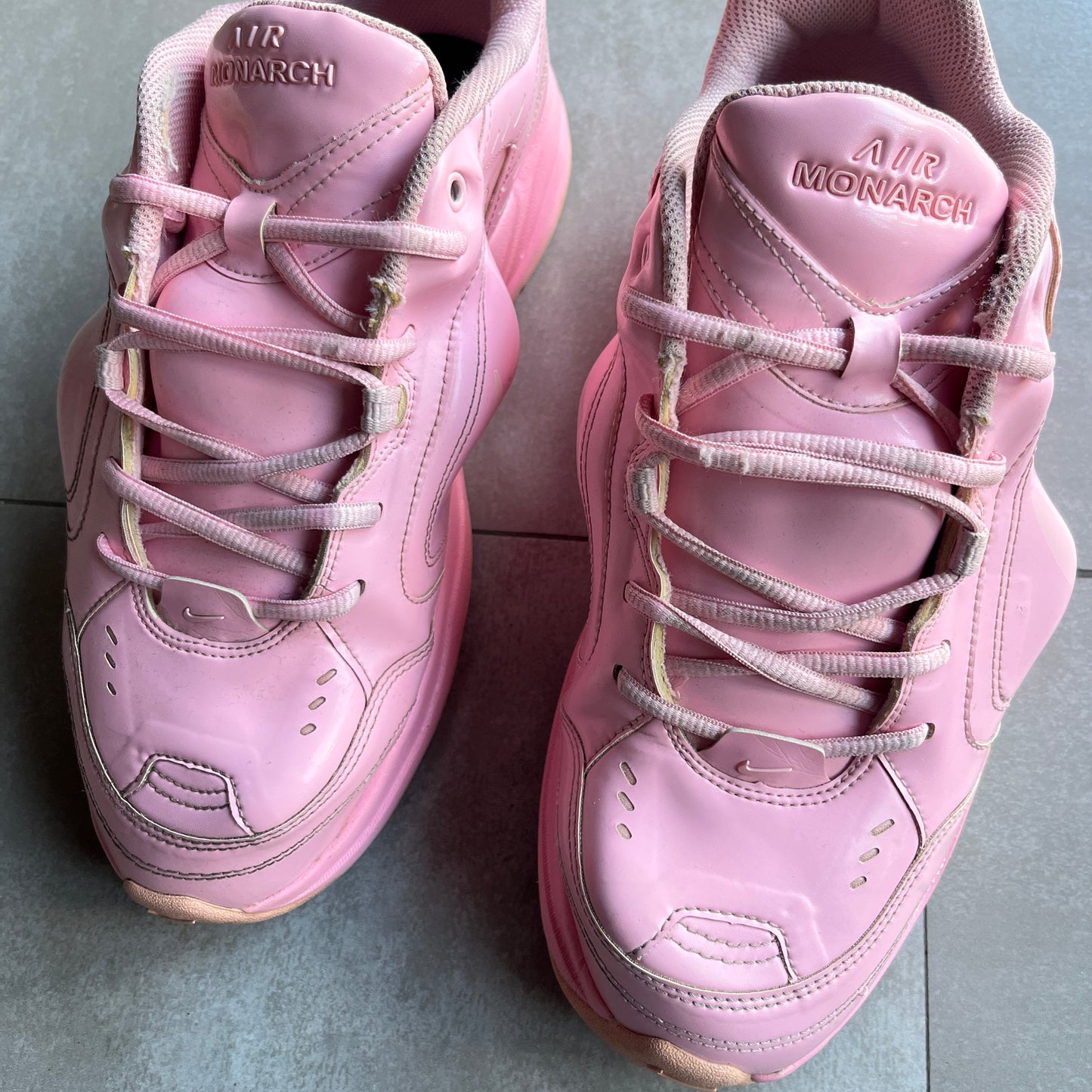 Nike Monarch