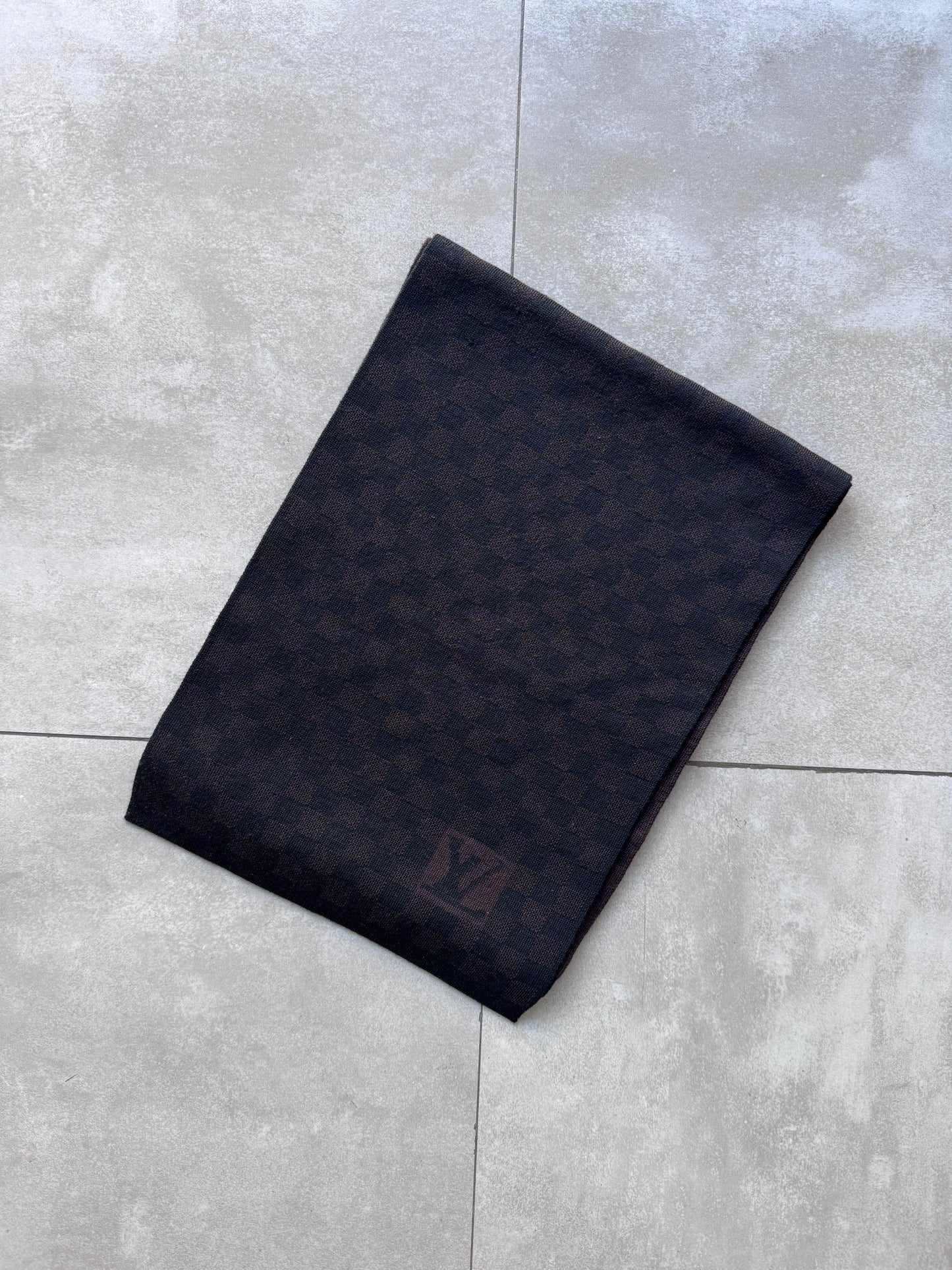 Louis Vuitton scarf