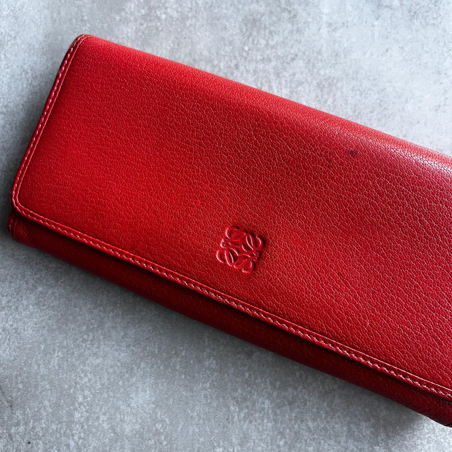 Billetera Loewe