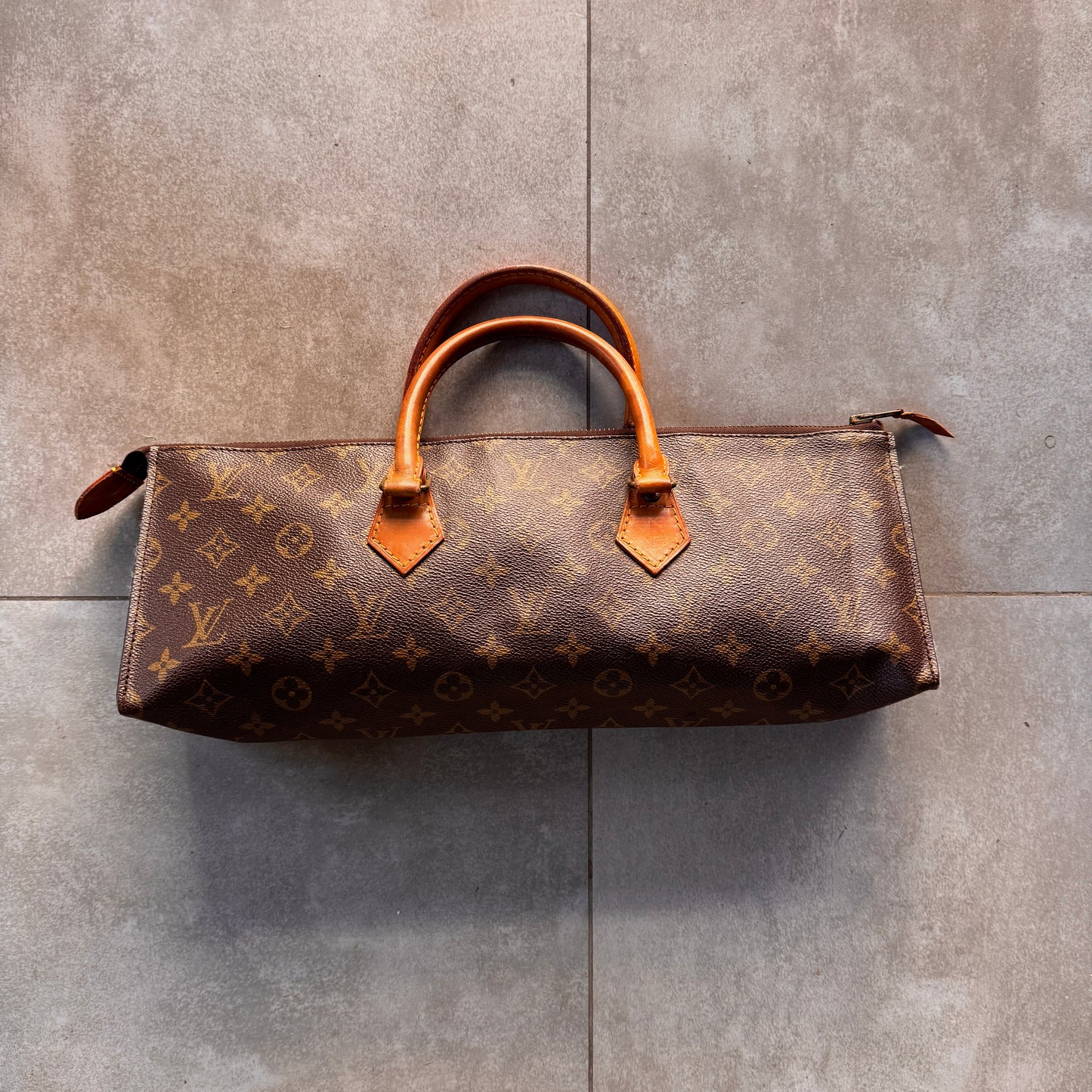 Louis Vuitton Bag Triangle