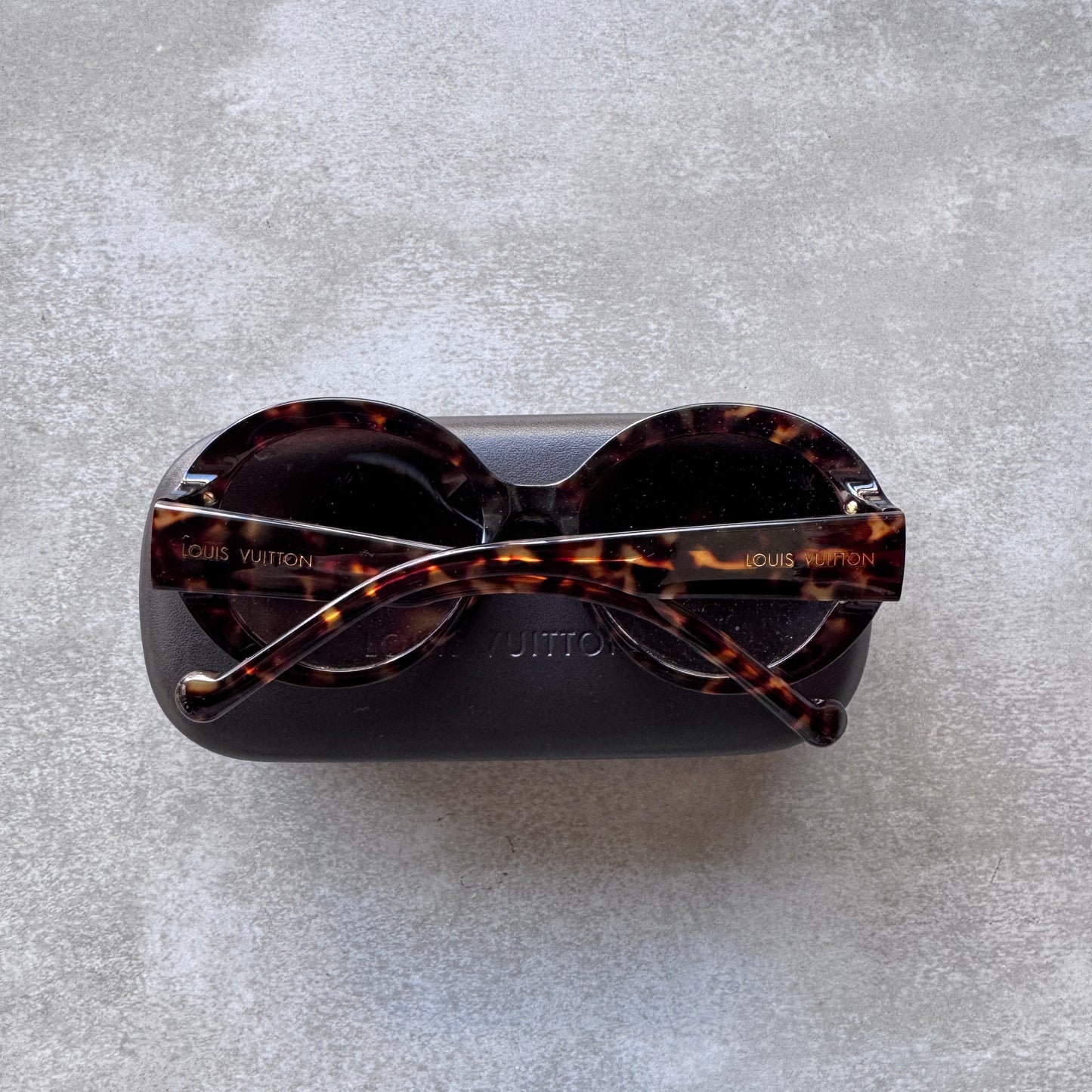 Louis Vuitton sunglass