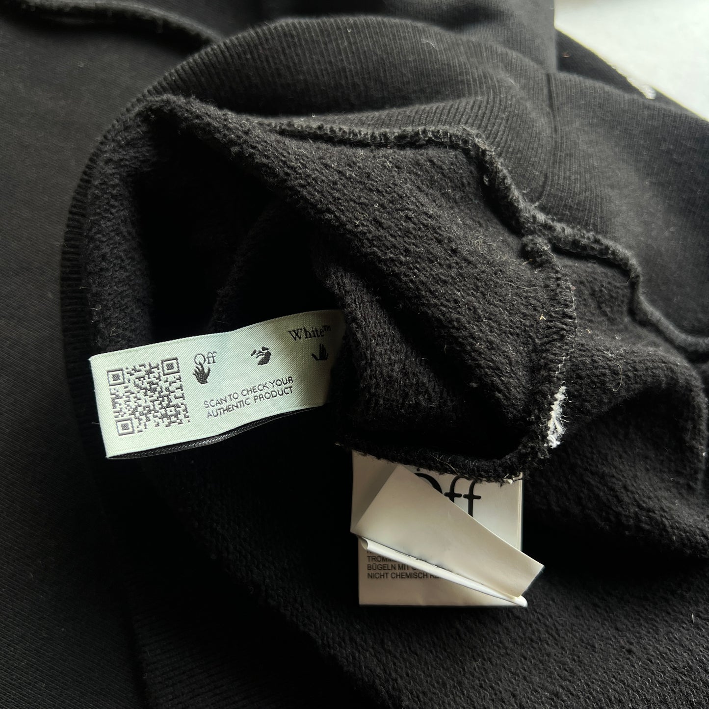 Off White