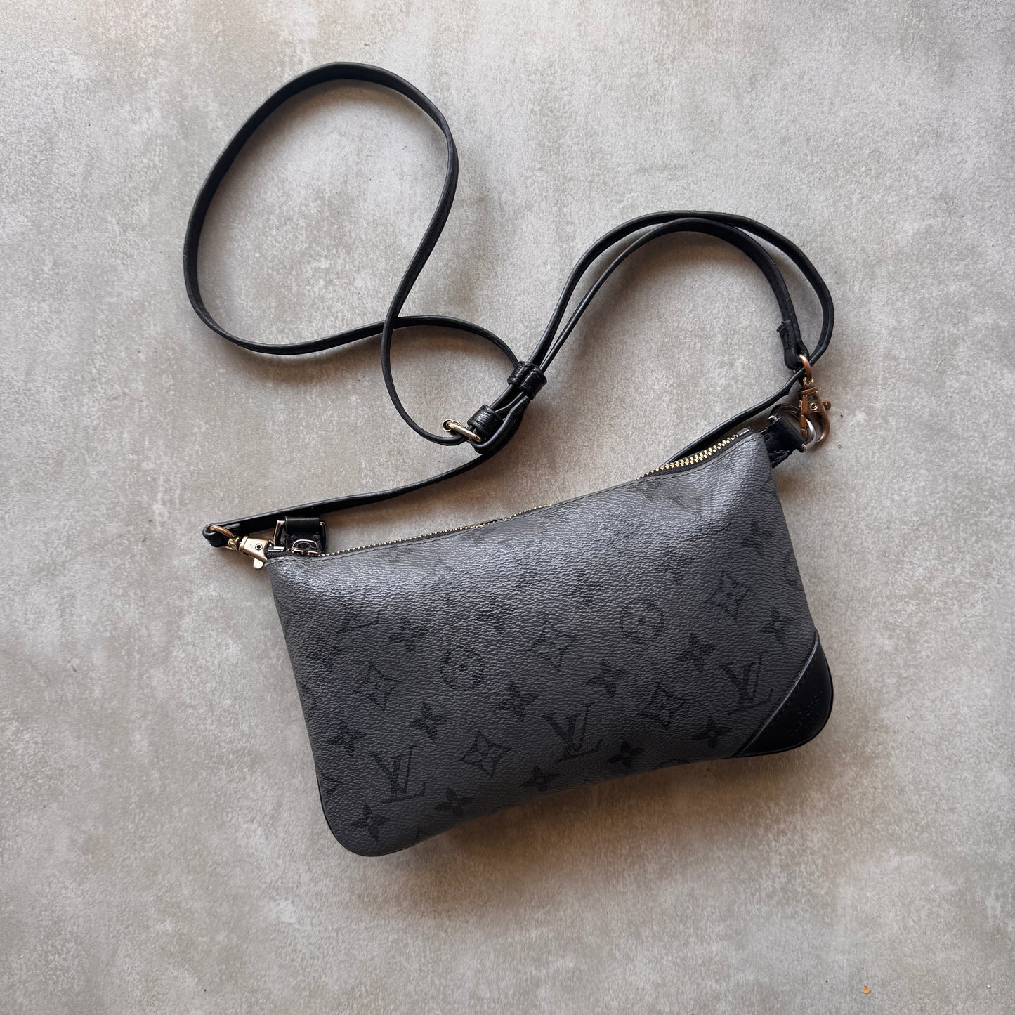 Louis Vuitton Shoulder Bag