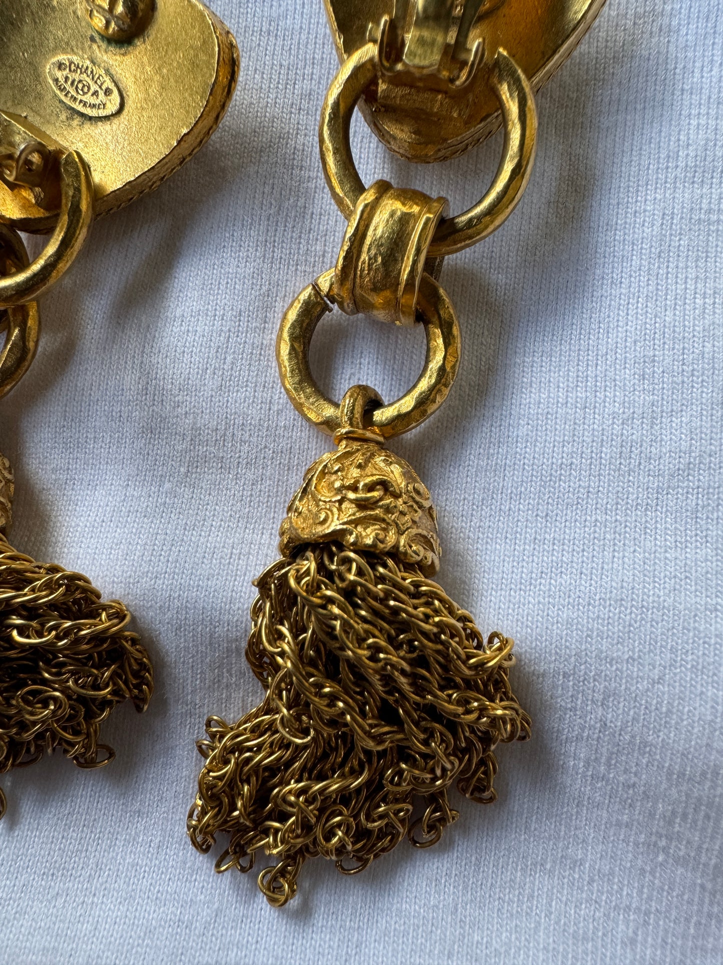 Chanel aretes