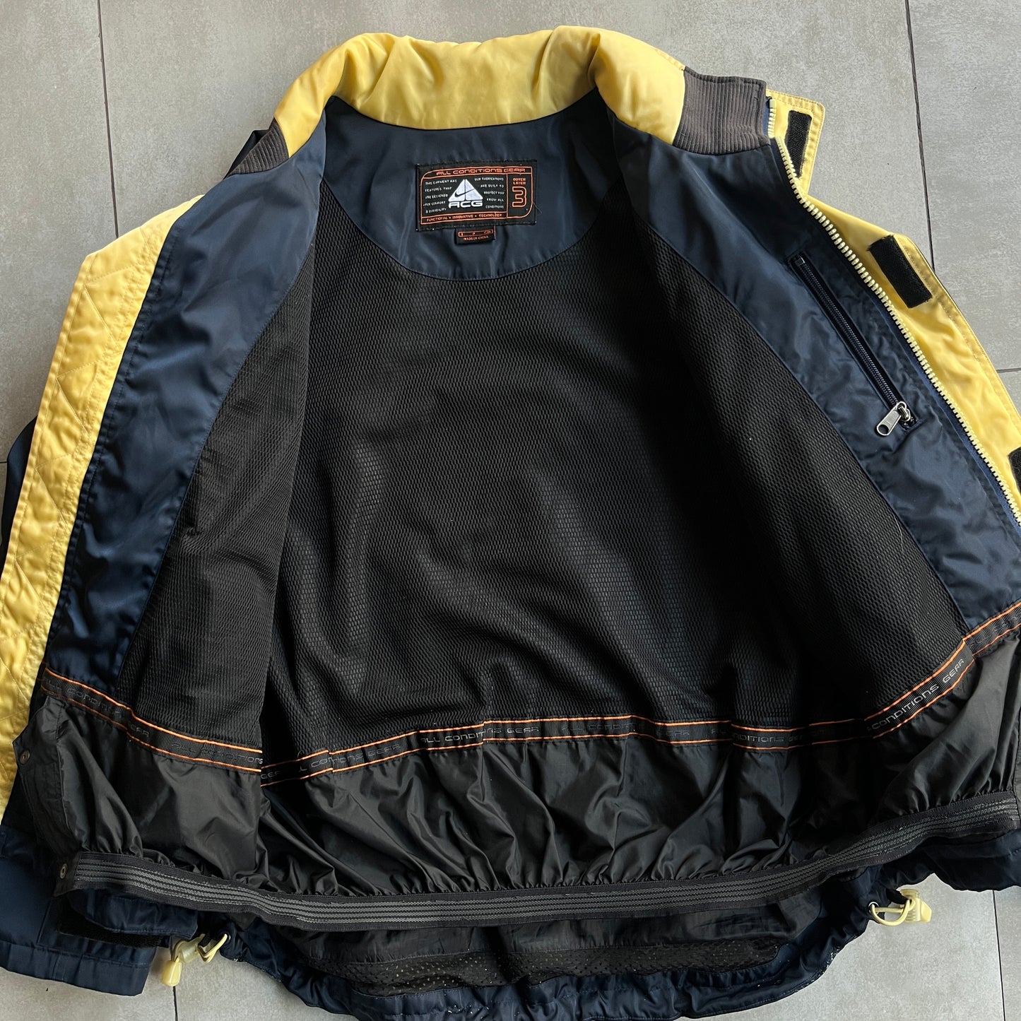 Nike ACG