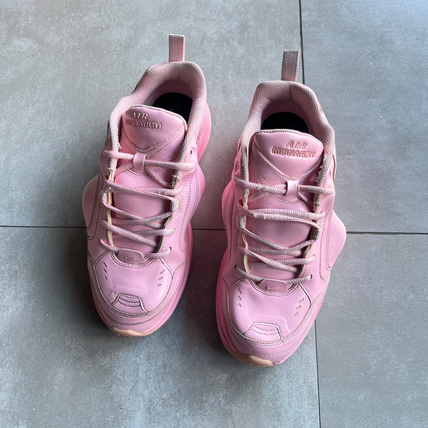 Nike Monarch
