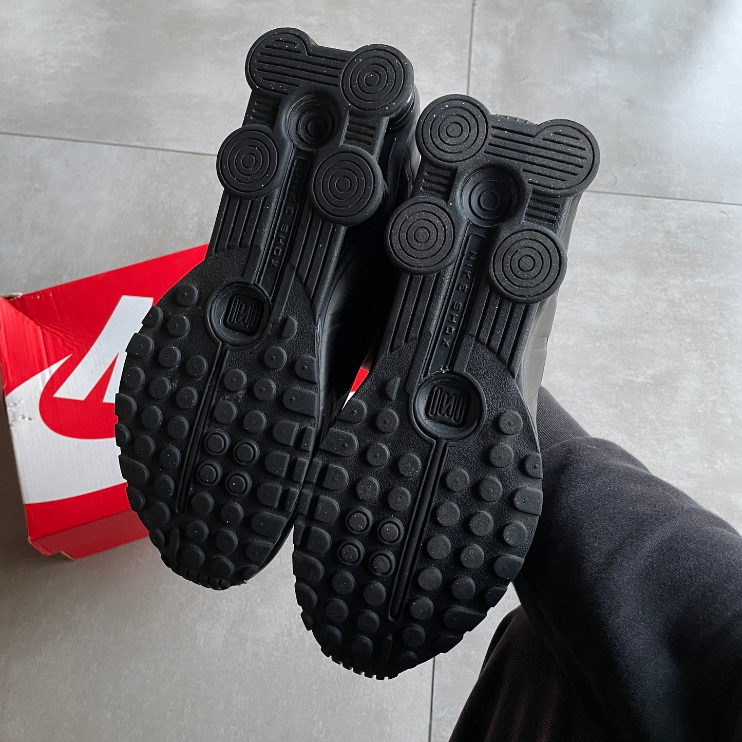 Nike shox R4
