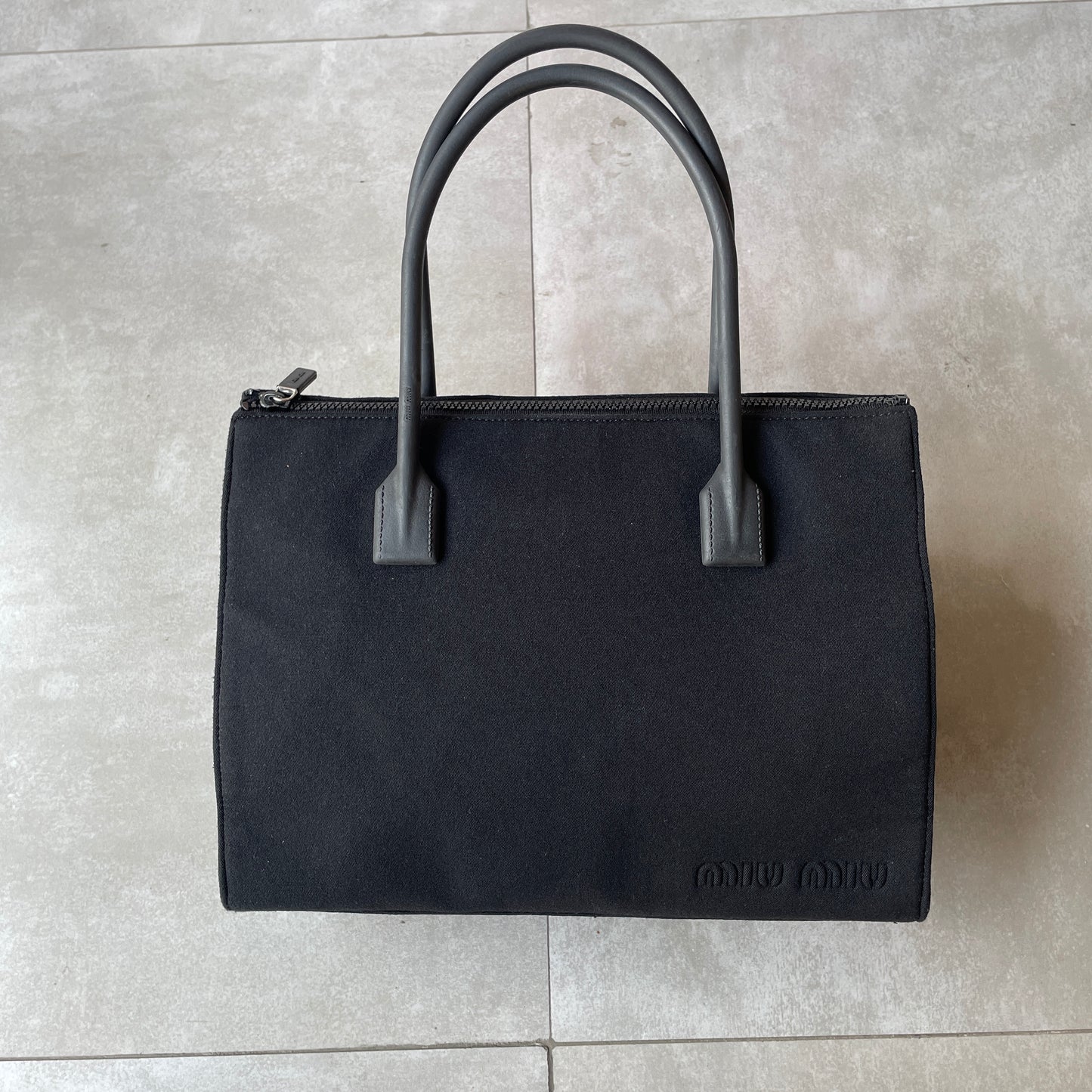 Cartera Miu Miu