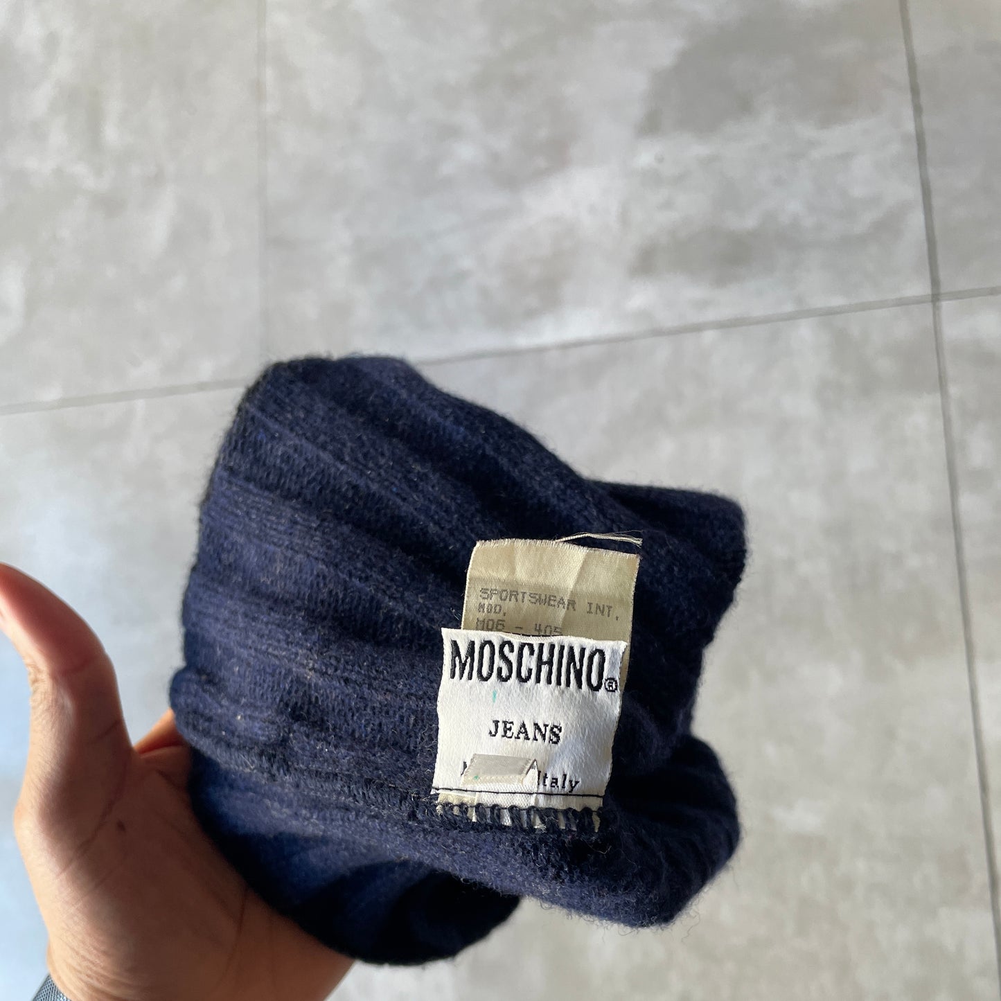 Beanie vintage Moschino