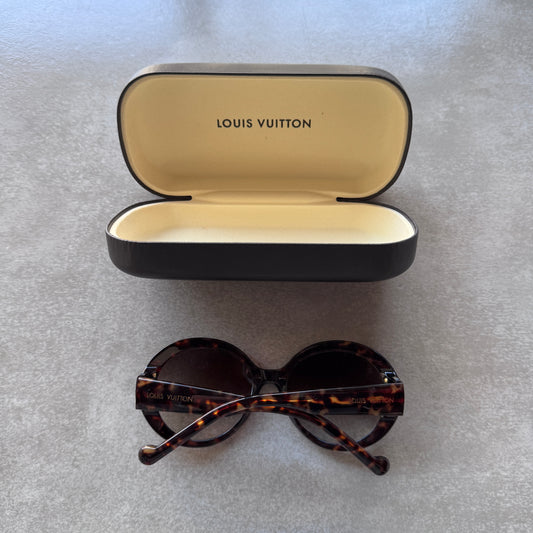 Louis Vuitton sunglass