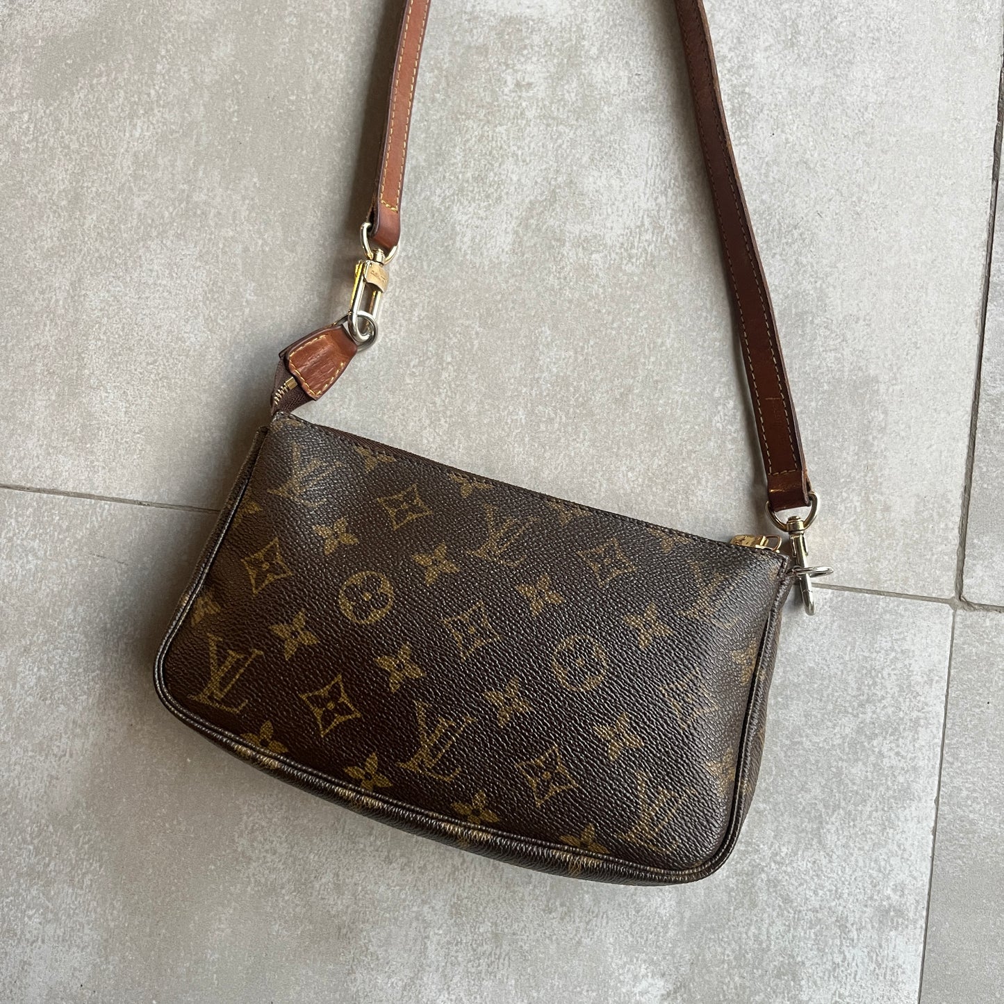 Shoulder Bag Louis Vuitton