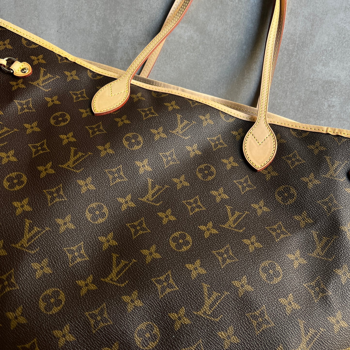 Cartera Neverfull PM Louis Vuitton