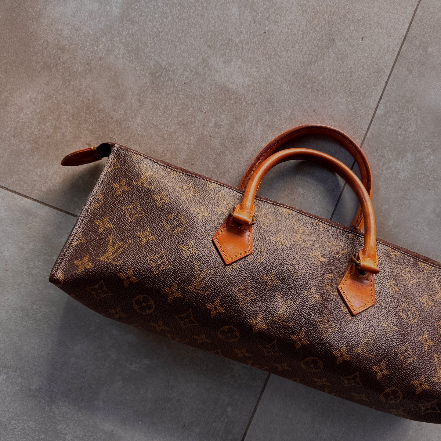 Louis Vuitton Bag Triangle